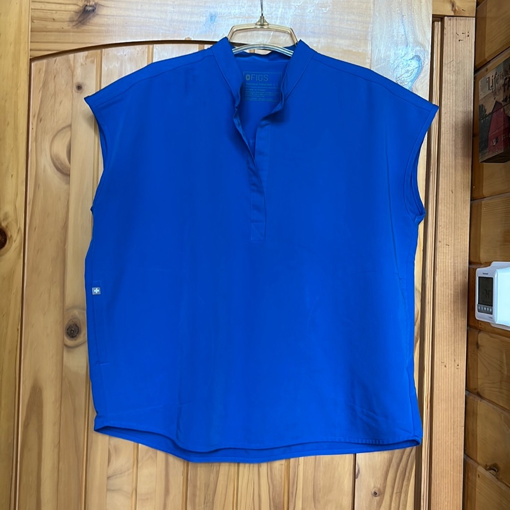 Figs Women's Top in Vibrant Blue
